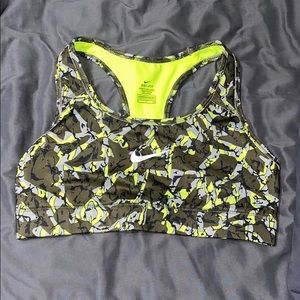 Nike Women’s Medium Support Sports Bra- Camouflage